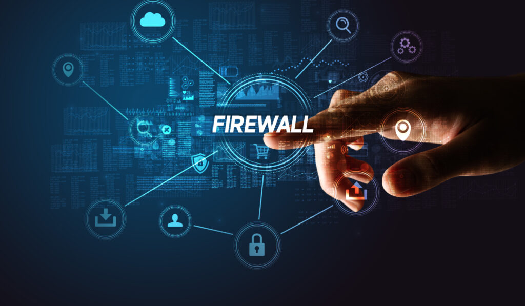 immagine di un dito che indica la scritta firewall