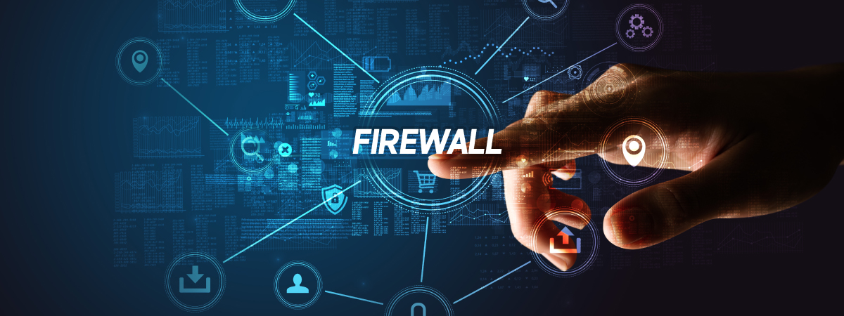 immagine di un dito che indica la scritta firewall